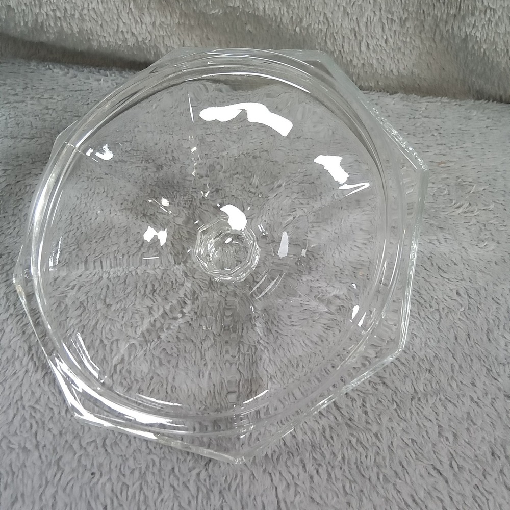 Vintage Style Octagon Clear Glass Candy Dish with Lid Faceted Trinket‎ Box 5.5in - Picture 4 of 10